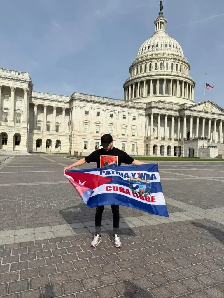 Raising the flag at the U.S. Capitol